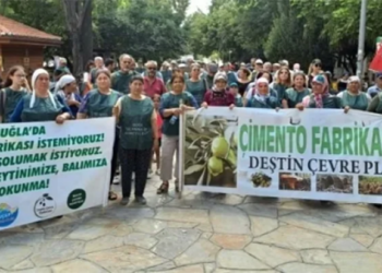 Çimentocu şirket fabrikadan, köylüler mücadeleden vazgeçmiyor