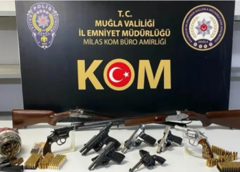Milas’ta Silah Operasyonu: 3 Şüpheli Tutuklandı