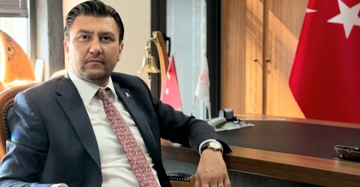 SEHA ERGENE: “OTOPARK VATANDAŞA HİZMET OLMALI, GELİR KAPISI DEĞİL”