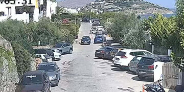 Türk balıkçılar Akdeniz’de sonarla balık ararken ölmek üzere olan 48 Somalili göçmeni ölümden kurtardı