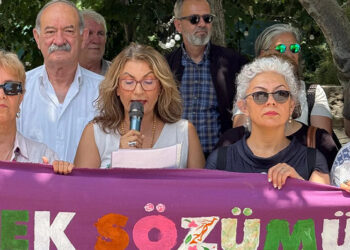 Menteşe Kadın Platformu: “Nafaka Hakkının Gasbına İzin Vermeyeceğiz!”