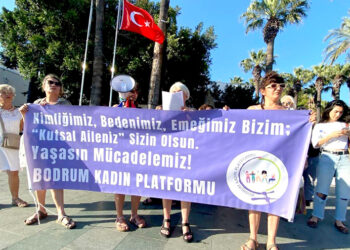 Bodrum Kadın Platformu’ndan 12. Yargı Paketi Protestosu