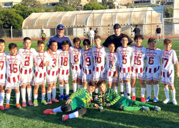 ORTAKENT YAHŞİ SK U11 TAKIMI KUPAYA UZANDI
