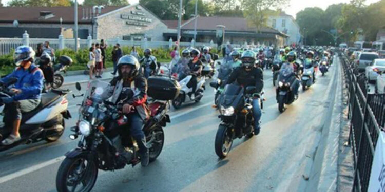 Motosiklet Sayısı Her Geçen Gün Rekor Kırıyor