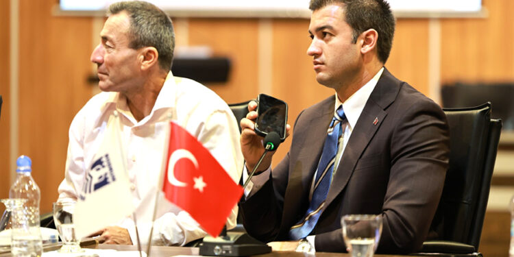 Başkan Mandalinci Muhtarlarla Bir Araya Geldi