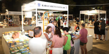 Bodrum Kitap ve Edebiyat Fuarı Devam Ediyor