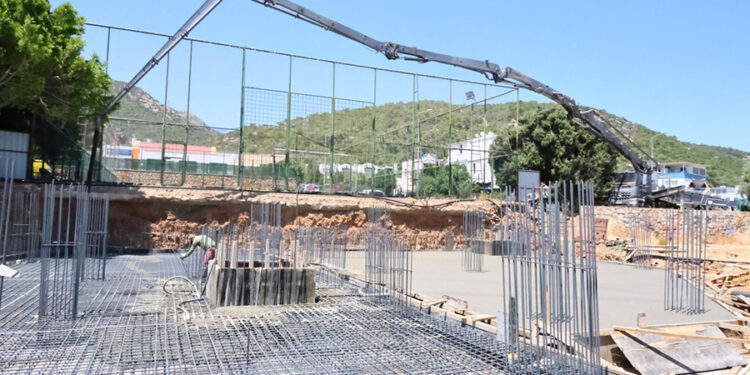 Çırkan Mahallesi’nde Halk Evi ve Fırın Projesinde Temel Atıldı