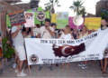 Bodrumlu hayvanseverlerden sokak köpeğine kötü davranan turistik işletmeye eylem ve protesto