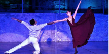 9. ULUSLARARASI EFES OPERA VE BALE FESTİVALİ’NDE “ZORBA” BALESİ SAHNELENDİ