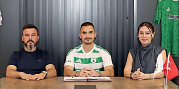 Muğlaspor, Karadağlı milli futbolcu Driton Camaj’ı kadrosuna kattı