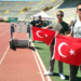 Kıbrıs Gazisi Rekortmen Atlete Astsubay Adaylarından Türk Bayraklı Destek