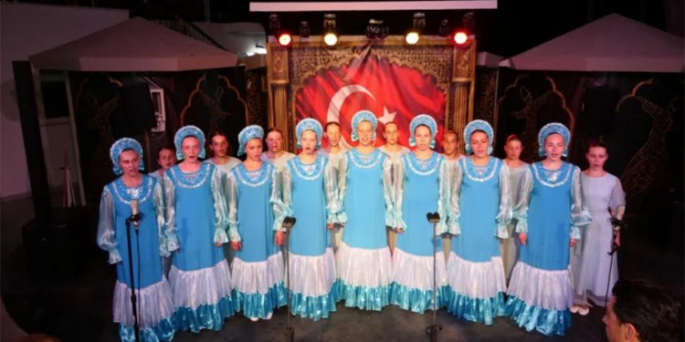 RUS OTRADA’DAN “KALİNKA’DAN UZUN İNCE BİR YOLA” MUHTEŞEM KONSER