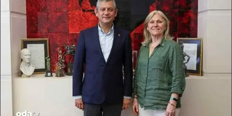 CHP Muğla Kadın Kolları Görevden Alındı