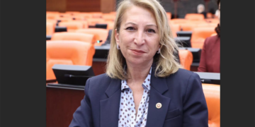 Derici: “CHP Gömleğini Çıkarmadık, Mevzu Artık Memleket Meselesi!”