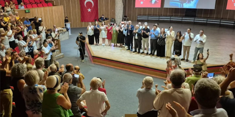 CHP Bodrum Yönetimi de İstifa Etti