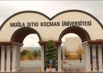 Akademisyen adayları dikkat
