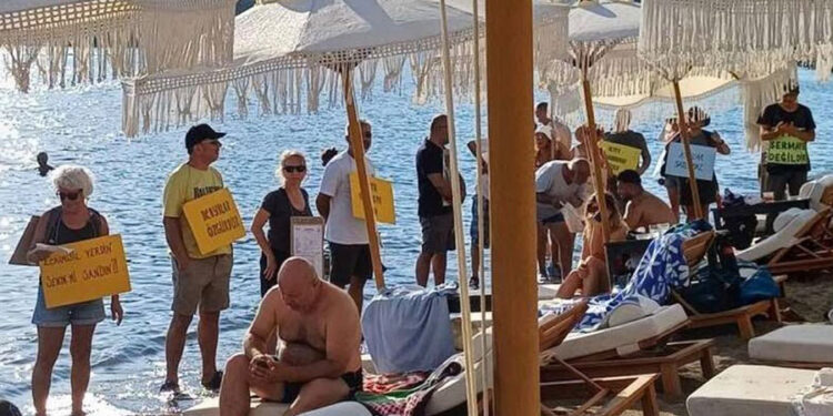 Bodrum Gümüşlük’te Pazar Nöbeti: Sahillerini İstiyorlar!