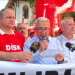 DİSK Genel-İş belediye önünde bekleyişte: “Sendikal haklar pazarlık konusu edilemez”