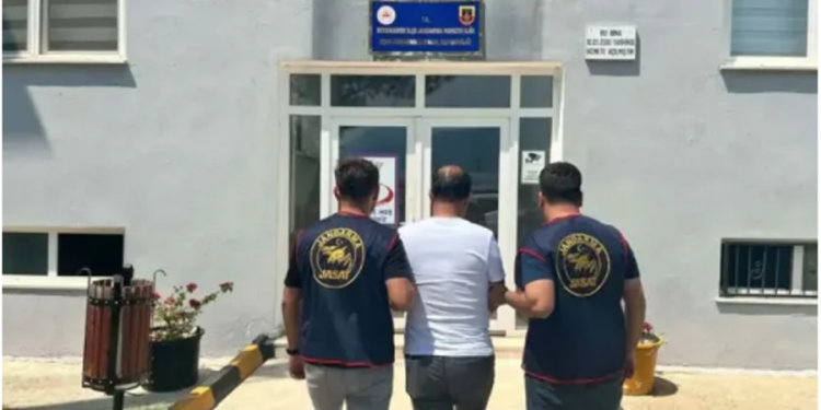Bir haftada çeşitli suçlardan aranan 24 şüpheli tutuklandı