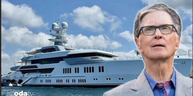 Liverpool’un milyarder patronu Bodrum’da