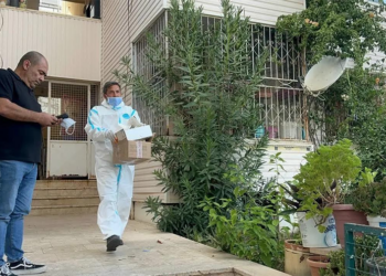 Marmaris’teki çöp evden bir kamyon çöp ve 30’a yakın kedi çıktı