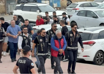 Bodrum’da tefecilik şüphesiyle 8 kişi adliyeye sevk edildi