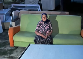 Marmaris’te Evi Yıkılan 70 Yaşındaki Fatmana Teyze, Evladının Yanına Yerleşti