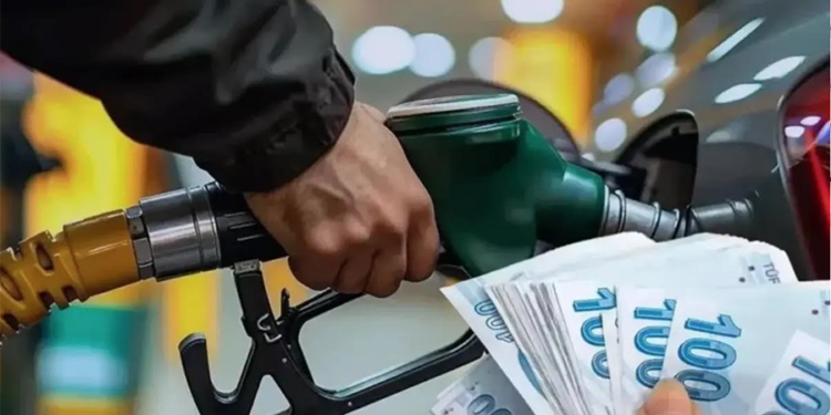 Motorine İndirim Geldi: Litre Fiyatı 100 Lira Altına Düştü