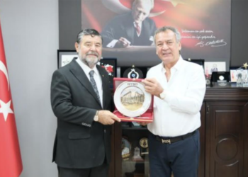 Mahmut Kocadon’dan İş Dünyasına Veda Ziyaretleri