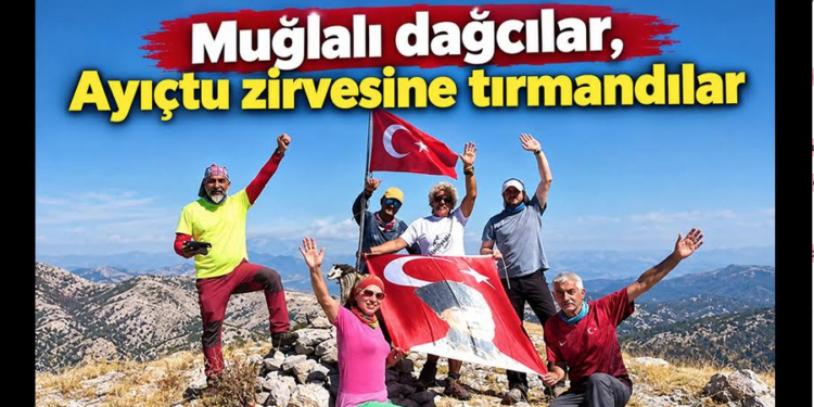 Ayıçtu Zirvesi’nde Gaziler Günü anısına Bayrak dalgalandırdılar