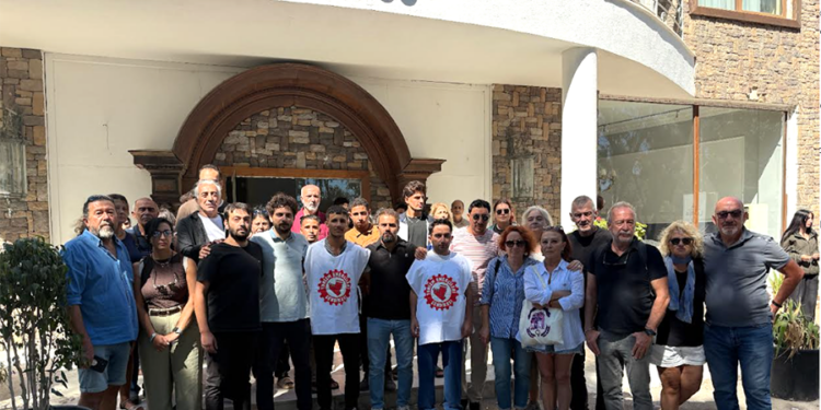 Bodrum’da Otel Çalışanlarından Ücret Eylemi: “Hakkımızı Almadan Gitmeyeceğiz”