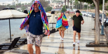 BODRUM’DA YAĞMURA HAZIRLIKSIZ YAKALANDILAR