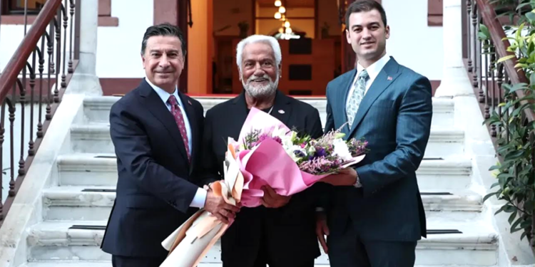 Muğla Büyükşehir’den Fedon’a fahri hemşehrilik beratı