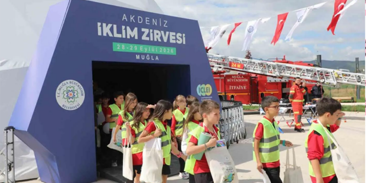 Muğla’da ‘Mavinin Derinlikleri’ öğrencilerle buluştu