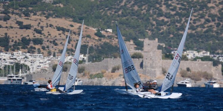 ILCA EUROPA CUP’TA YARIŞ HEYECANI BAŞLADI