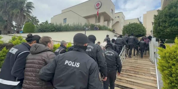Marmaris Belediyesi’ne yönelik rüşvet davasında tutuklu kalmadı