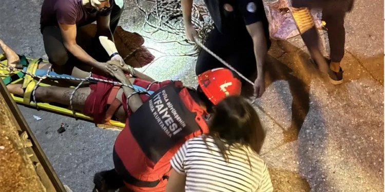 İrlandalı Turist Kadın “Yaşamak İstemiyorum” Diyerek Dereye Atladı