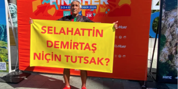 Ödül Töreninde Ayhan Karahan’dan Demirtaş Mesajı