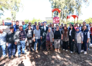 Mandalinci, Çamarası ve Kumköy’de vatandaşları dinledi