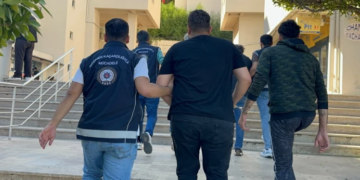 Polisten Büyük Operasyon: 4 Göçmen Kaçakçısı Tutuklandı!
