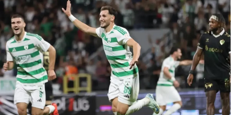 Muğlaspor’un yenilmezlik serisi 8 maça çıktı