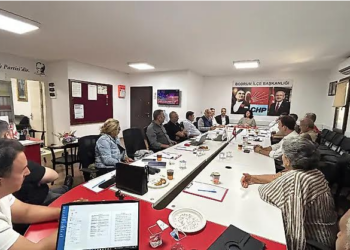 CHP Bodrum’da eski başkanlar devreye girdi