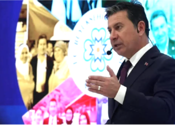 Muğla Siyasetinde Aras Depremi: Sol Gösterip Sağ mı Vuracak?