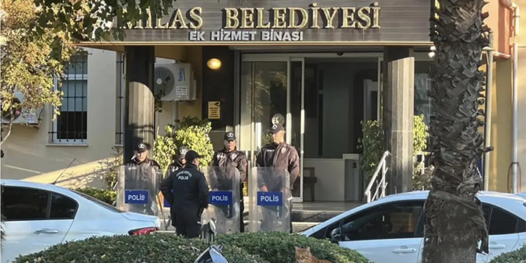 3 Blok, 30 Sandalye, Sıfır Çoğunluk: Milas’ta Nefesler 3 Kasım Seçimi İçin Tutuldu!