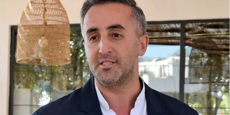 Bodrum Gönüllüleri Kurucu Başkanı Taner Akbal İstifa etti