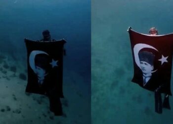 Akyaka’da Cumhuriyet Bayramı’nı su altında kutladılar