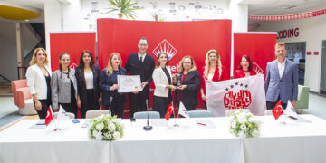 BODRUM BAHÇEŞEHİR KOLEJİ TÜRKİYE’NİN VE DÜNYANIN 10. BODRUM’UN İLK VE TEK 5 YILDIZLI OYUN DOSTU OKULU OLDU!