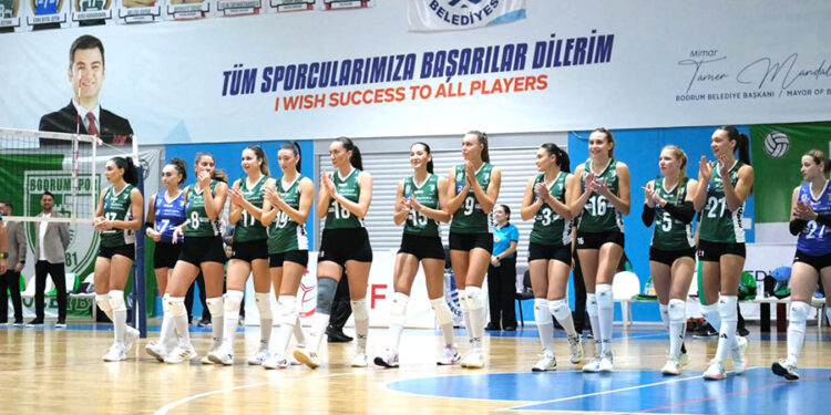 Bodrumspor Voleybol evinde 3-0 mağlup