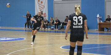 Denizin Kızları Evinde Hata Yapmadı! Yalıkavakspor 31-27 Odunpazarı SK