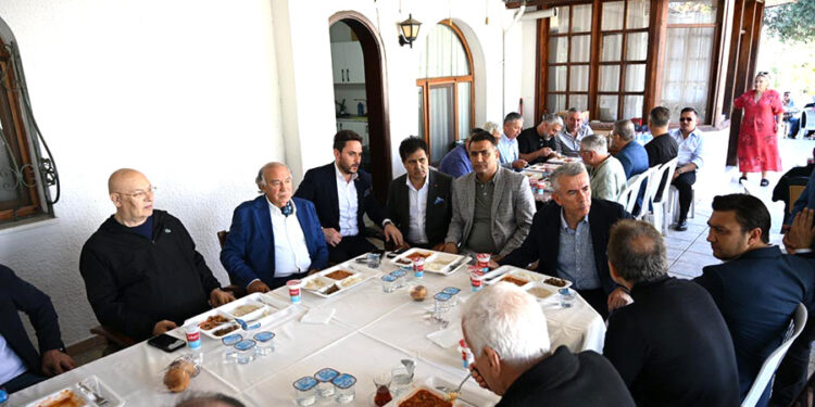 Merhum iş insanı Sudi Özkan için dosları mevlit okutuldu